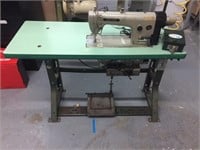 ndustrial Sewing Machine
