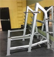 Life fitness squat rack with 1 bar