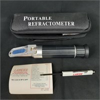 Lancer Portable Refractometer with Case