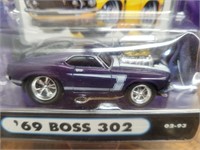 NEW Muscle Machines 1969 Boss 302 1:64 Scale