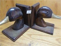 ooden Duck Book Ends