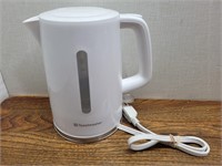 White Toastmaster Electric Kettle #Consigner GWO