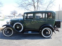 1931 Ford Model A (160-B) Town Sedan