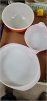 3 pieces pyrex