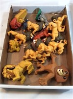 Flat of lion king figurines