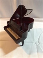Plastic piano trinket box