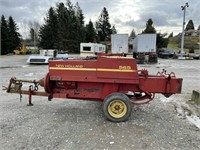 1999 New Holland 565 Small Square Baler
