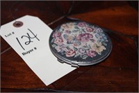 Vintage embroidered compact