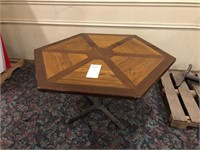 Octagon Table 4'