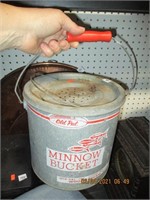 Old Pal Minnow Bucket