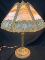 16 Panel Slag Glass Table Lamp Laurel Wreath Desig