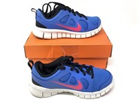 New kids Nike free shoes size 12C