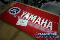 Skilt m/Yamaha-logo, 90x50cm