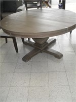 ROUND DINING TABLE