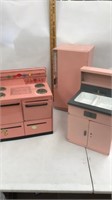Vintage Doll kitchen-Wolverine tin stove & Nassau