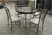 Dining Room Table w/(4) Chairs, Approx 42"x30"