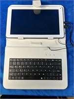 Proscan 8GB Tablet with Case and keyboard