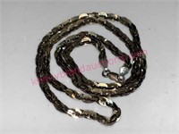 22in Sterling silver chain link necklace (9.8g)