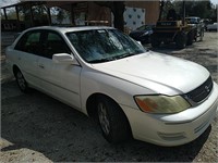 2002 Toyota Avalon XL