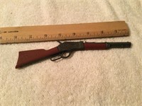 Vintage 1960s 7 1/2" Cap Rifle