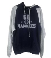 Yankees Men’s Medium Blue Gray Embroidered Logo