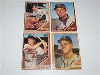 Lot of 4 1962 Baseball Cards B