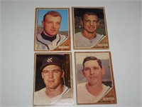 Lot of 4 1962 Baseball Cards E