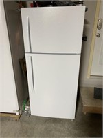 Criterion Refrigerator