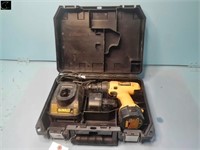 Dewalt 9.6V Cordless Drill w/  Batteries,