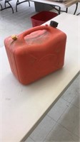Small gas jug