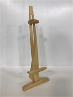 Wood easel stand