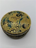 1930's Art Nouveau Vernafleur face powder tin
