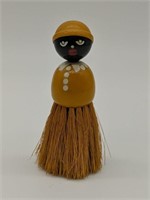 1930's Black Americana mammy "Rhody Brush" yellow