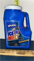 New Splash Ice Melt 12lb Shake & Pour Jug