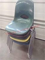 >6-fiberglass chairs 18x28x22