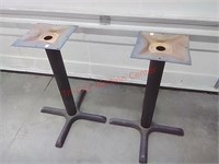 >2-metal table stands 20x28