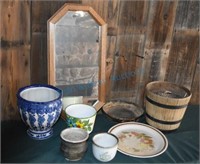 Box of misc. pottery& flower pots