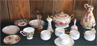 Grouping Antique china