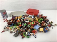Collection de pièces et figurines Playmobil
