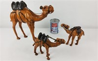 Ensemble de 3 chameaux décoratifs en cuir