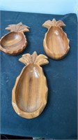 3 wooden pineapple bowls