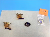 Lot of 4 1984 Iditarod pins and charms      (N 99)