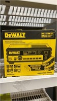 DeWalt Battery Charger/ Maintainer