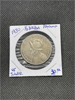 Rare 1930 Panama Silver 1/2 Balboa Coin VF Grade