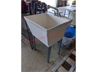 Freestanding Sink