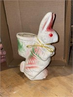 VINTAGE PAPER MACHE EASTER BUNNY CANDY CONTAINER>>