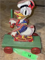 VINTAGE FISHER PRICE DONALD DUCK PULL TOY>>>