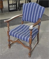 Vintage wood accent chair