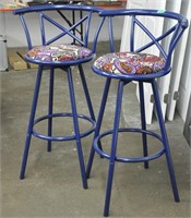 Pair of metal bar stools