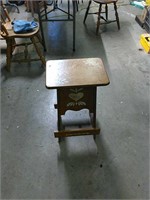 2 Wood stool